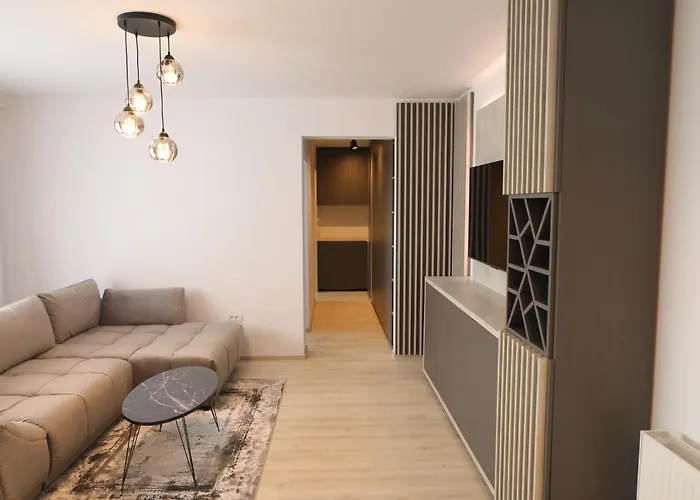 Top Studio